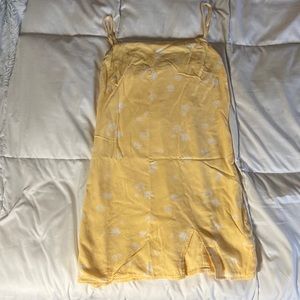Yellow Kendall and Kylie extra small sundress